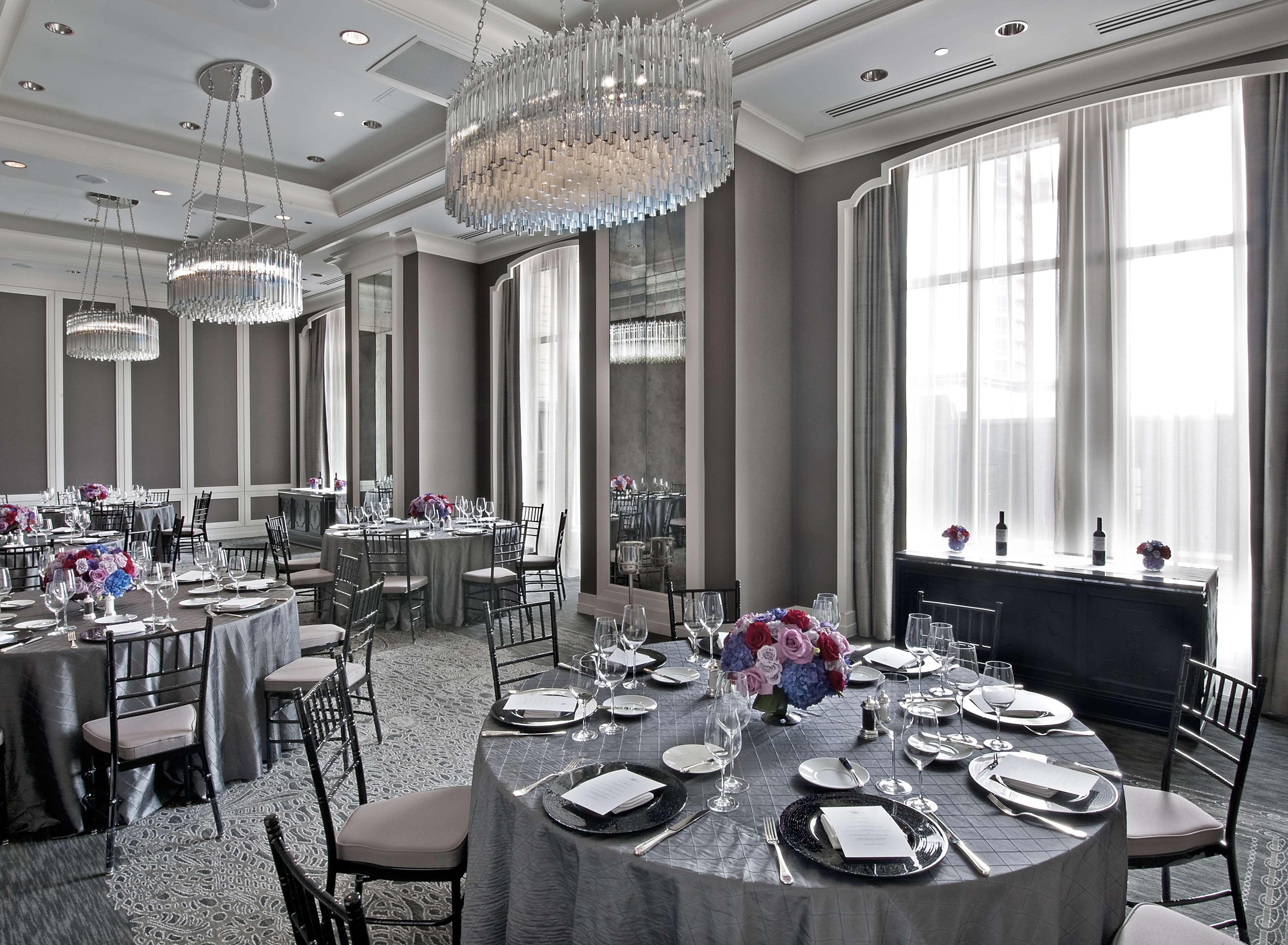Waldorf Astoria Chicago Hotel Restaurant photo