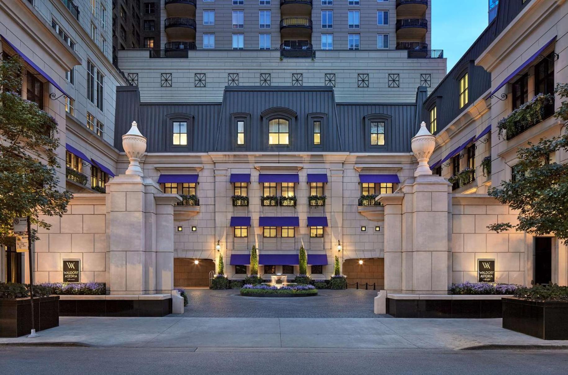 Waldorf Astoria Chicago Hotel Exterior photo
